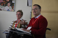 Annemarie und Werner Kopp in ihrem Workshop - Mit weniger Anstrengung durchs Leben